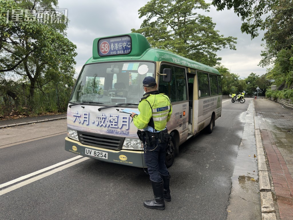 警员在场调查。梁国峰摄