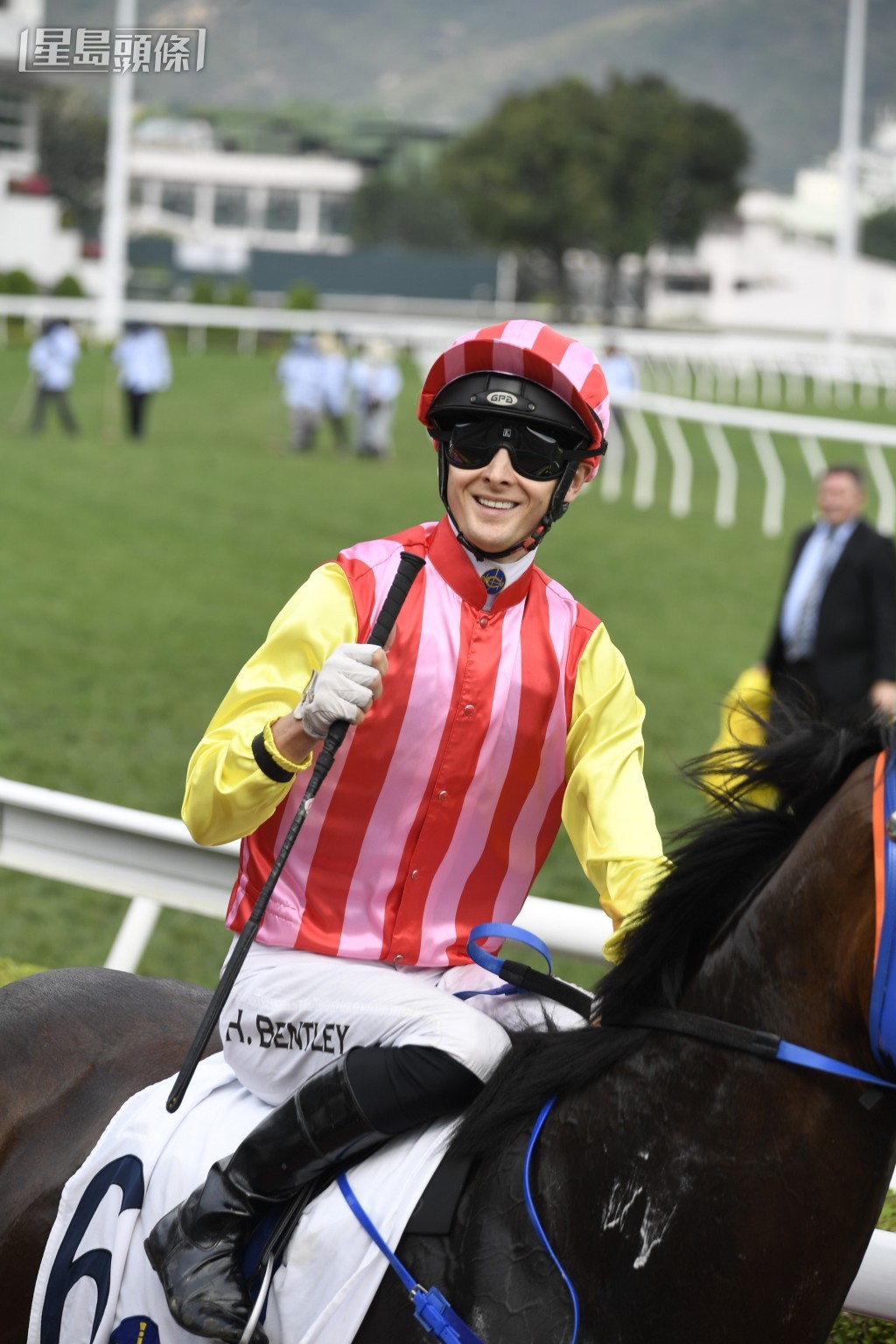 班德禮早前趁在英國度假時客串了三天，結果七匹坐騎取得兩冠一亞一季，成績理想。