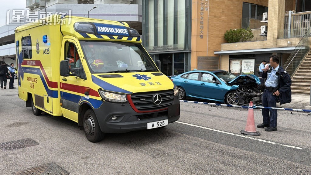 復康巴士司機經送院搶救不治。