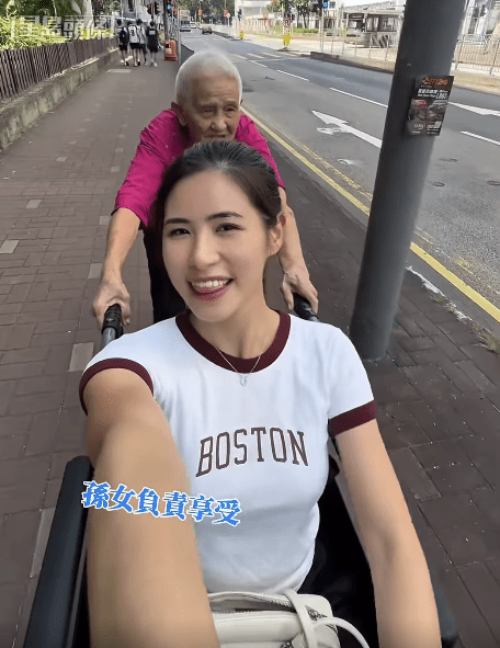 Scarlett 坦言很多人说被感动到，看到影片就想起自己家里的老人家。”
