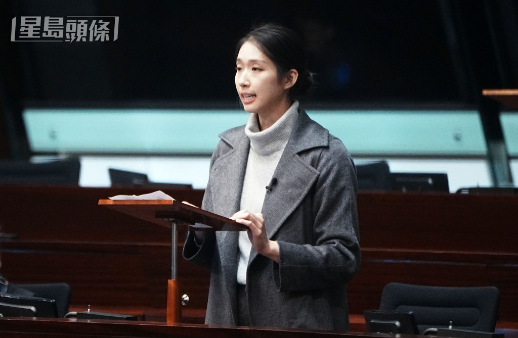 江旻憓問到能否將美食活動結合馬拉松,以吸引旅客多留香港消費。 江旻憓問到能否將美食活動結合馬拉松,以吸引旅客多留香港消費。