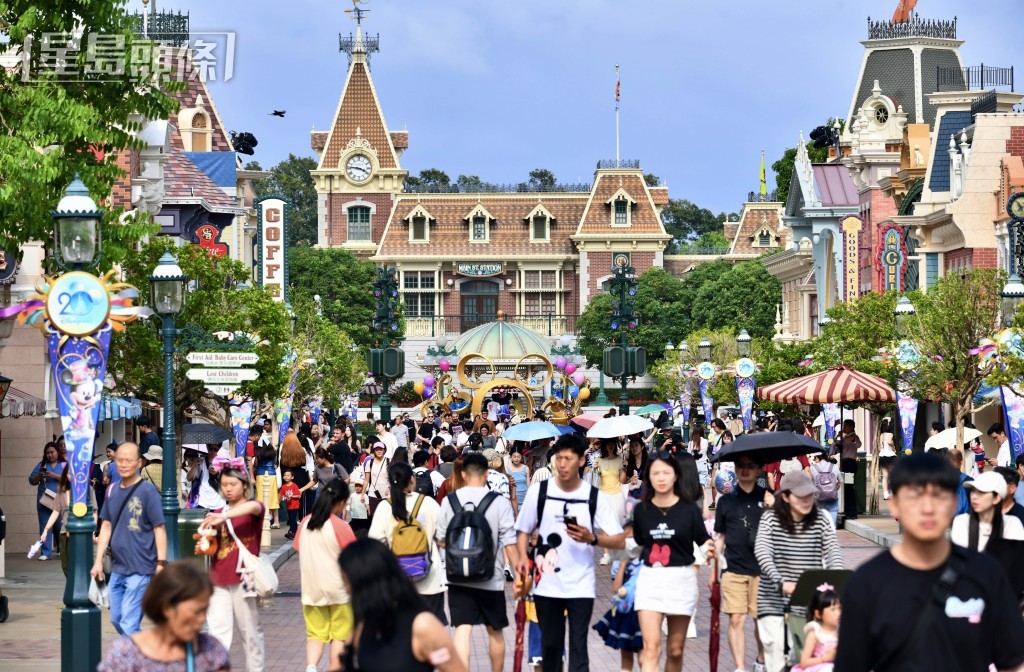 香港迪士尼日前公布業績,2025財政年度錄得淨利潤5.36億元,是連續第二年錄得盈利。資料圖片 香港迪士尼日前公布業績,2025財政年度錄得淨利潤5.36億元,是連續第二年錄得盈利。資料圖片