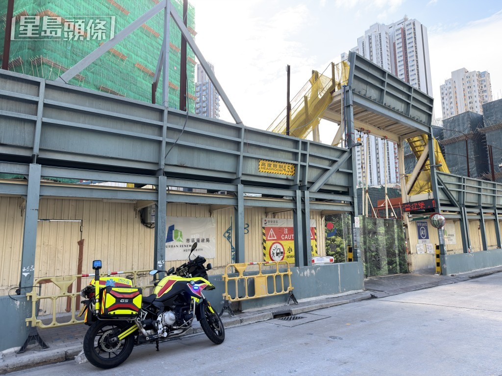 啟明街地盤有男工人高處墮下,昏迷送院。 啟明街地盤有男工人高處墮下,昏迷送院。