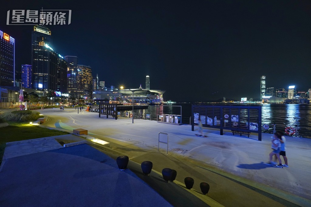 吳永順指維港海濱絕對有足夠空間去為市民提供更多元的選擇。資料圖片