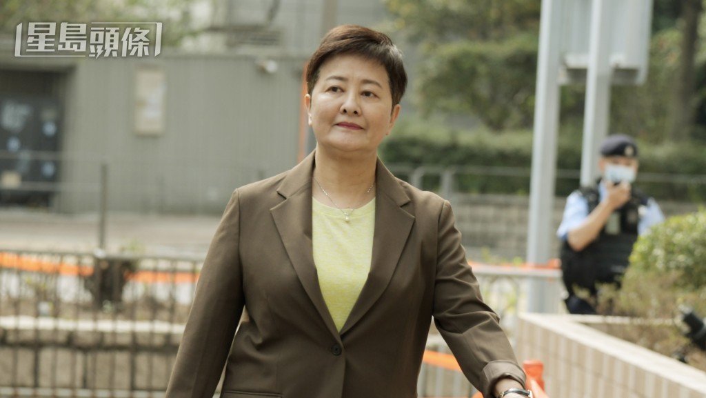 黄碧云。