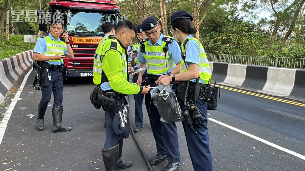 警員在場調查。劉漢權攝