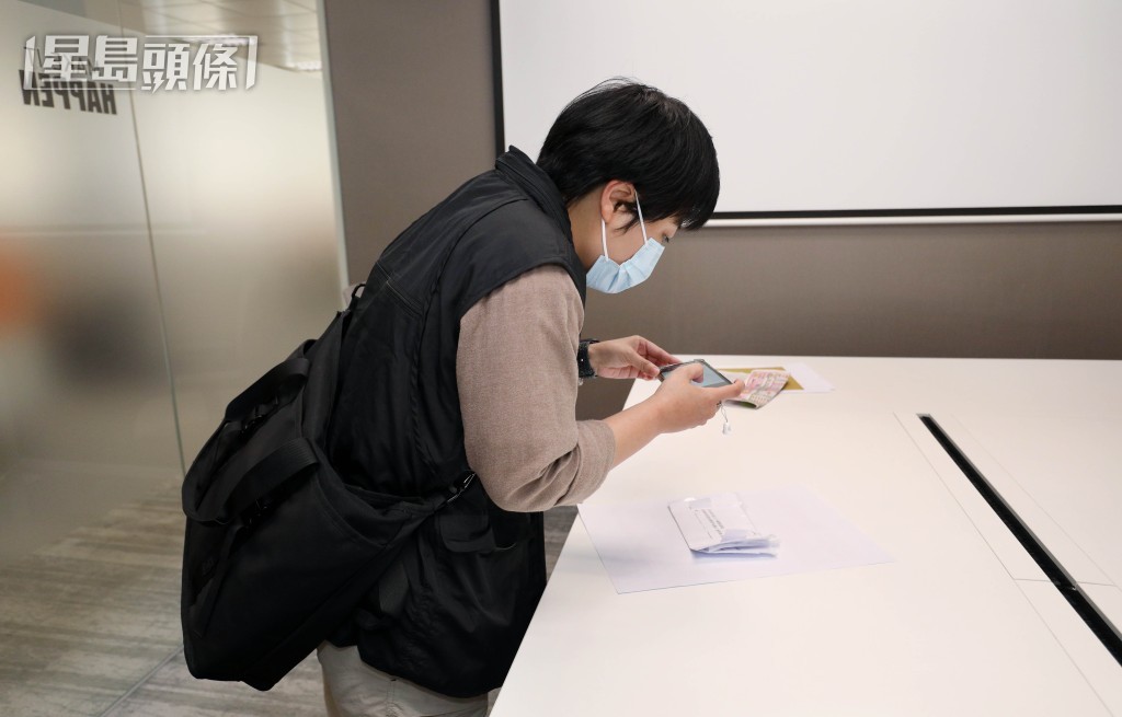 探員到場蒐證，警方將案件列作「刑事恐嚇」跟進。