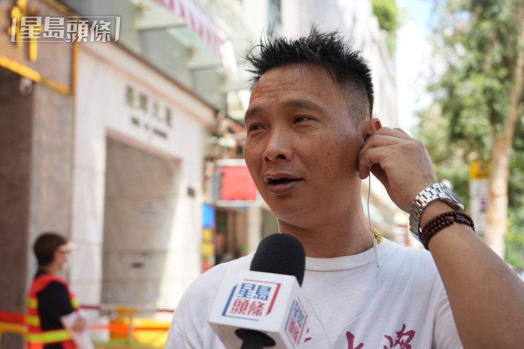 來自深圳的孫先生表示，來港玩一天，團費約190元。吳艷玲攝