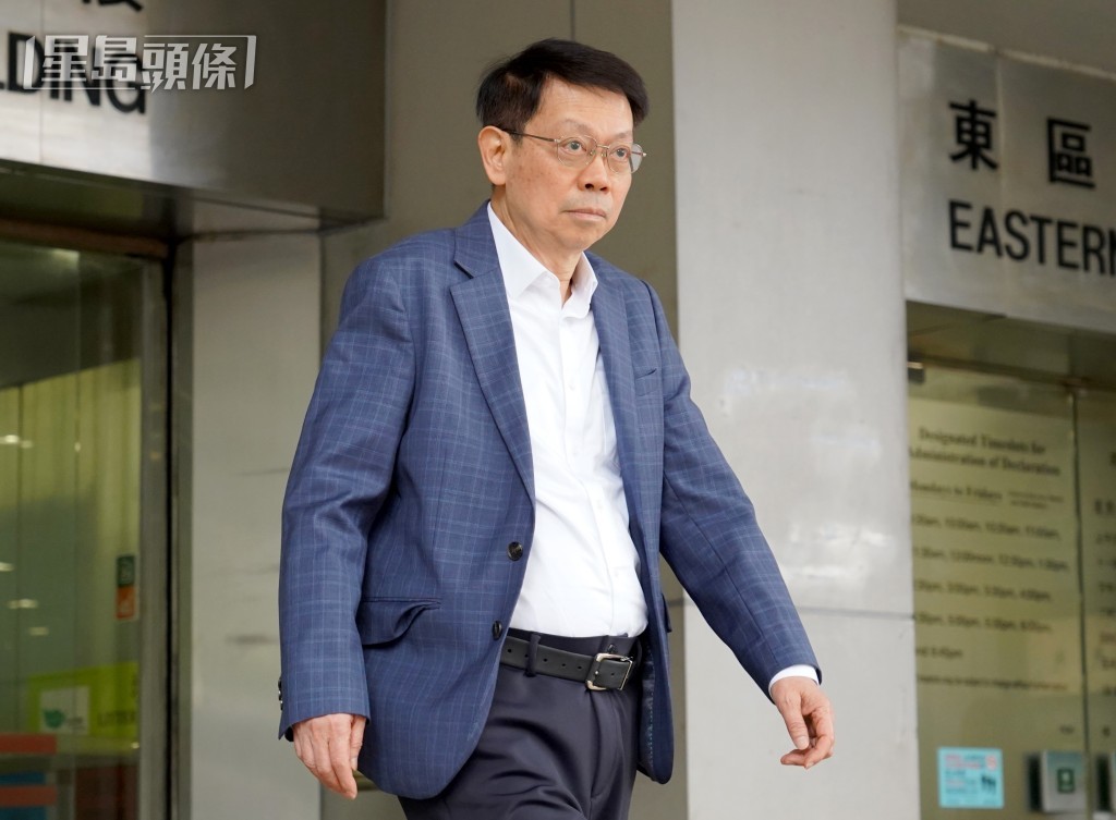 ​ Edit media  辯方醫生證人羅君葆證被告大腿及下體範圍均有濕疹。葉偉豪攝  ​