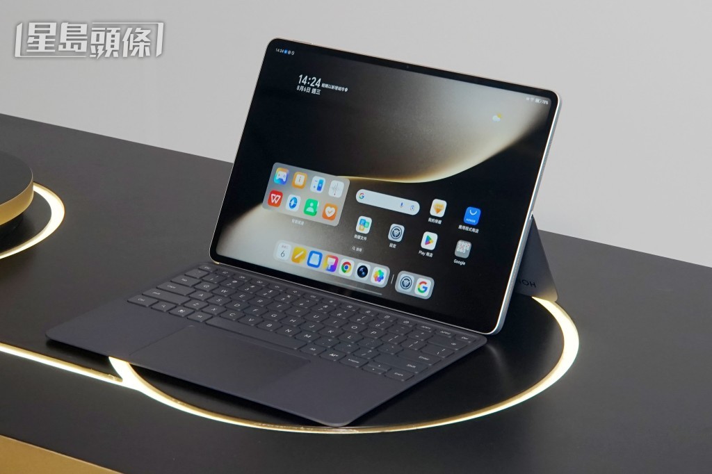 HONOR MagicPad3的13.3吋OLED芒支援165Hz更新率。