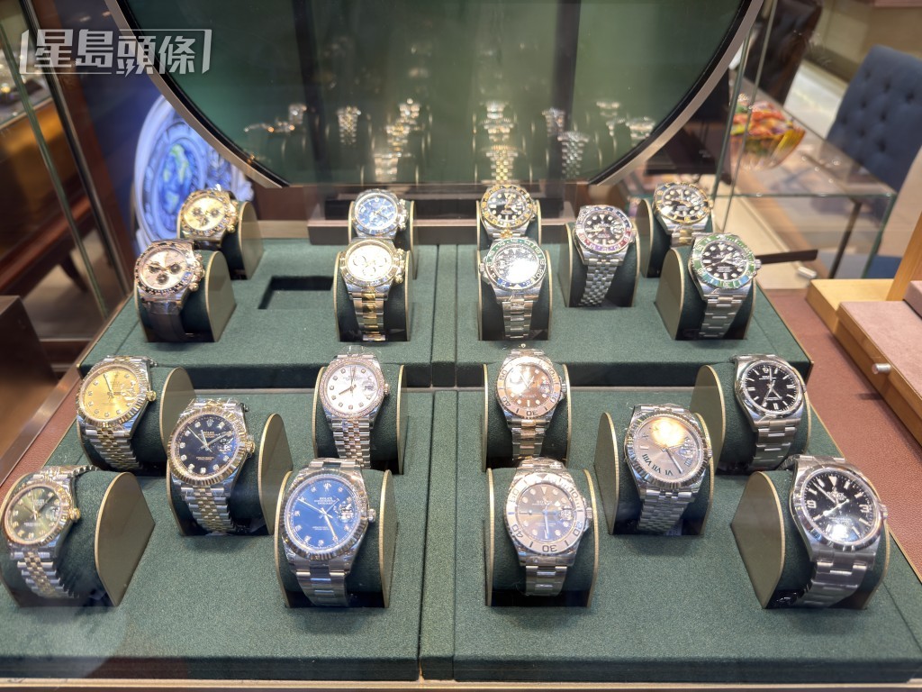 賊人搶走一隻價值約65萬元的手錶。