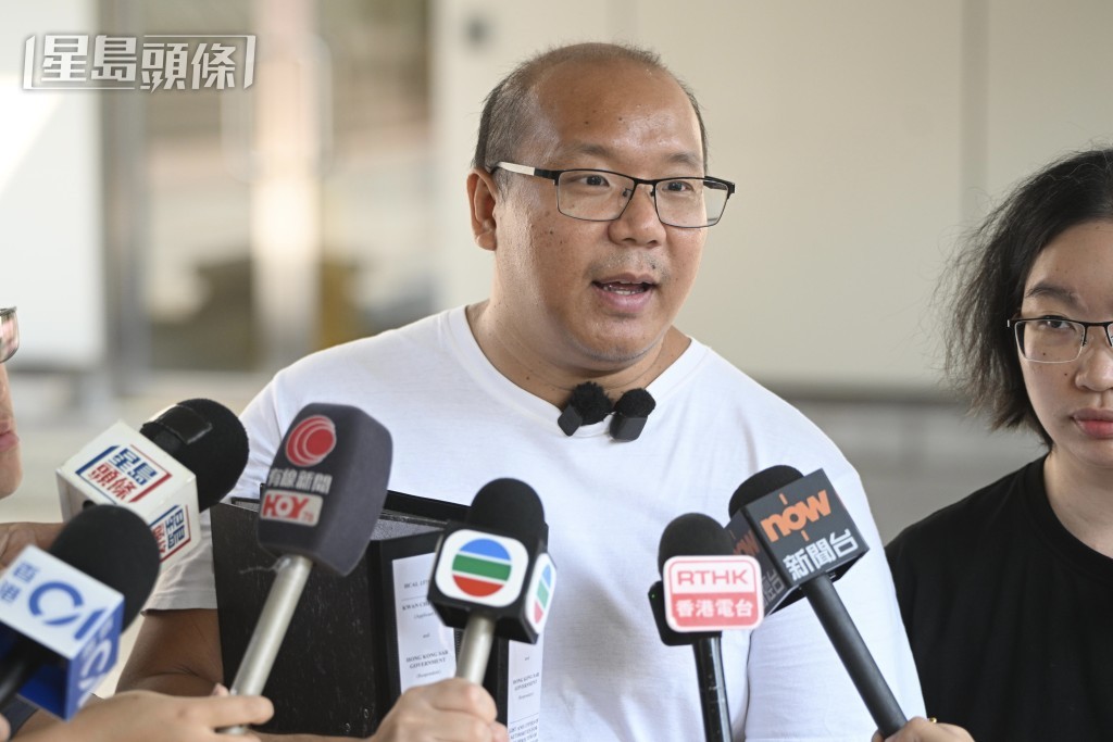 「非常父母」曾偉邦及關佩仙。陳浩元攝 「非常父母」曾偉邦及關佩仙。陳浩元攝