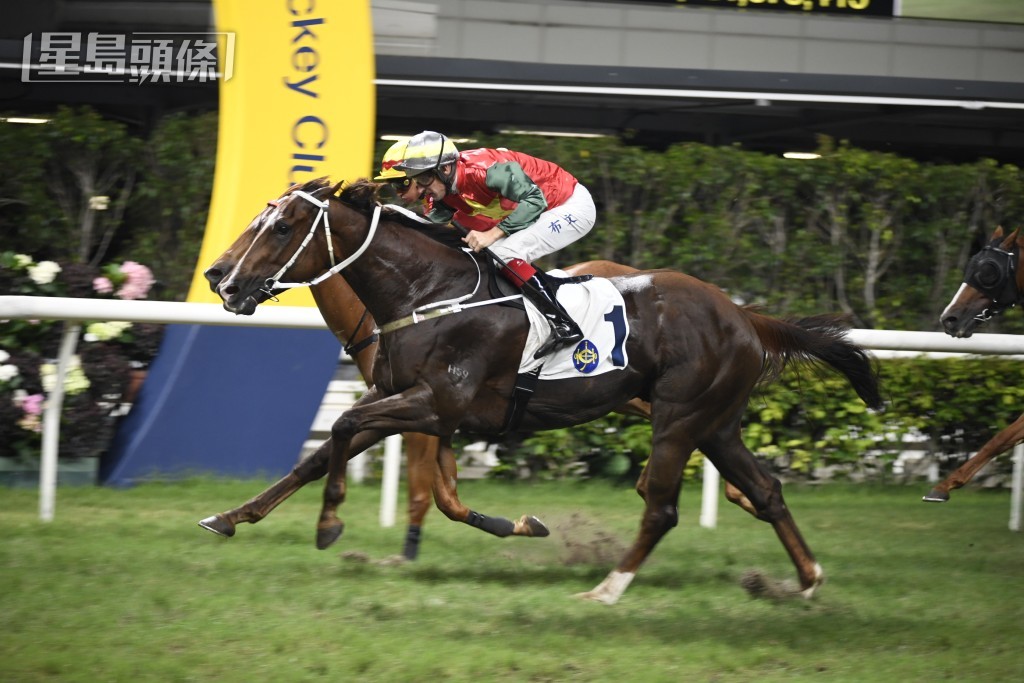 正氣青年團體名下的「正氣青驅」，谷草千二米也是路有根據。