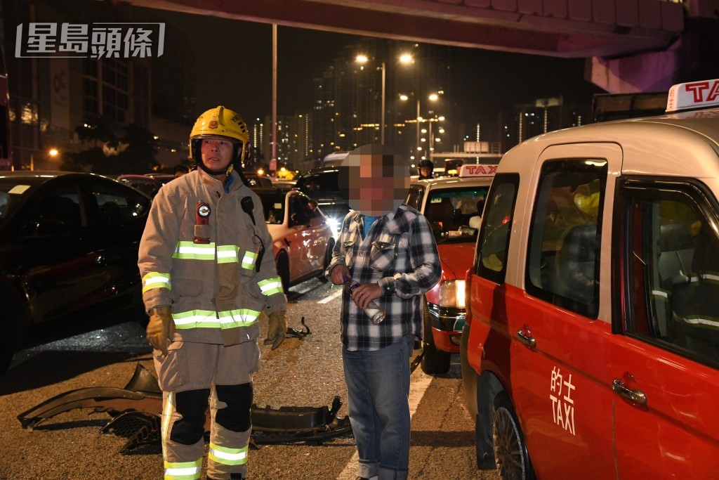 肇事的士65歲男司機涉嫌危險駕駛引致他人死亡被捕。黎志偉攝 肇事的士65歲男司機涉嫌危險駕駛引致他人死亡被捕。黎志偉攝