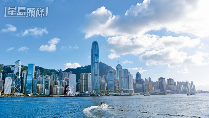 需香港需认真思考如何在新地缘政治环境下重塑中西、中外之间的桥梁角色。资料图片