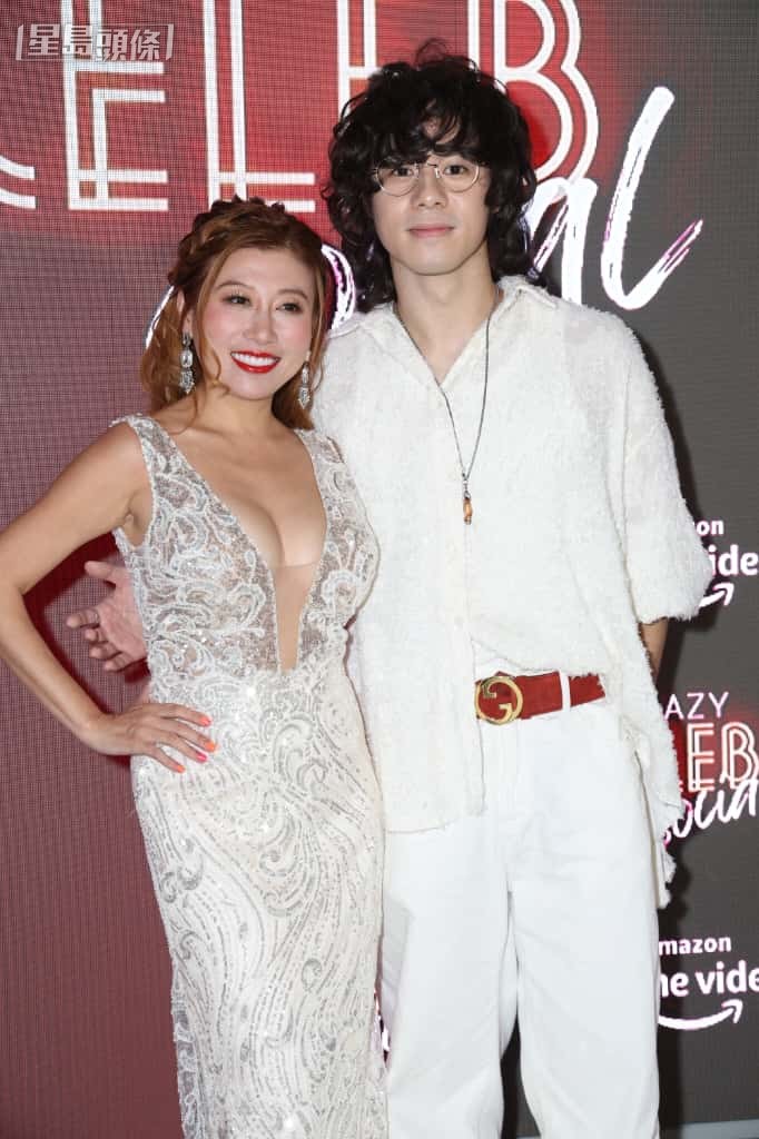 劉晨芝  曾比特