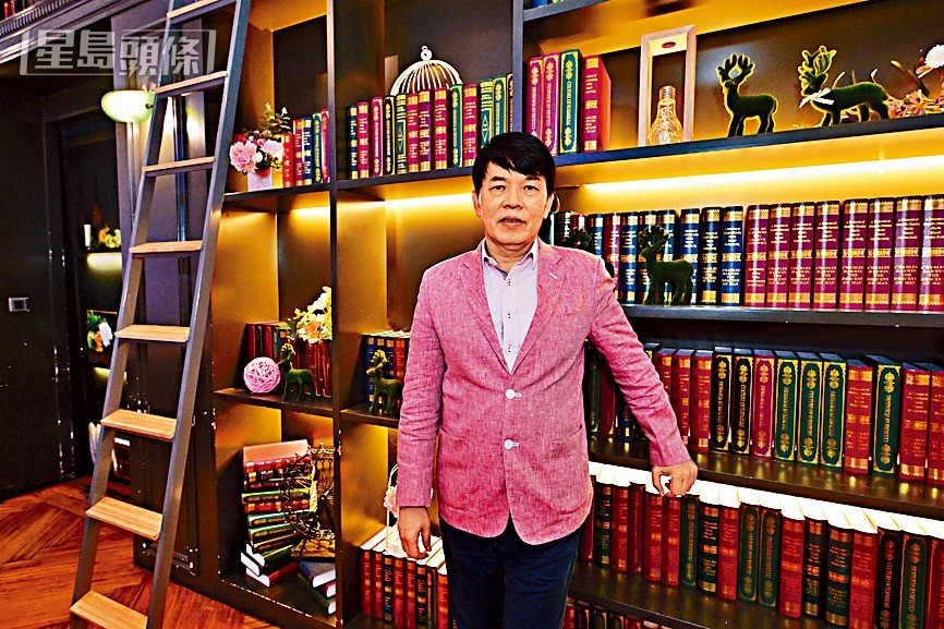 ClubONE行政总裁黄复华指，全电厨房的环境能减低年轻厨师的流失率。