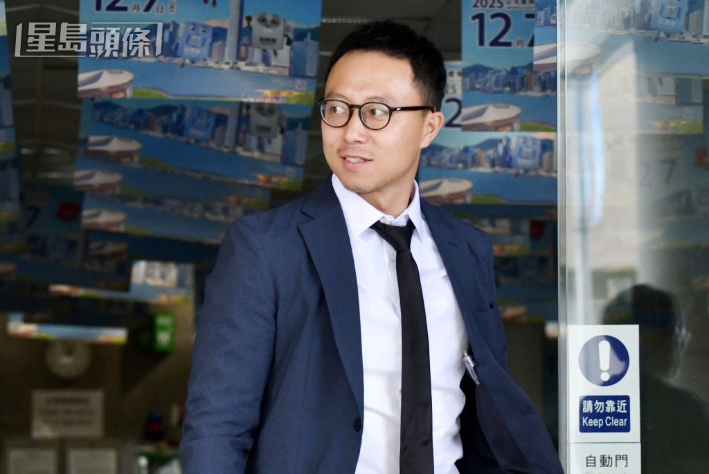 屠俊翘。 屠俊翘。