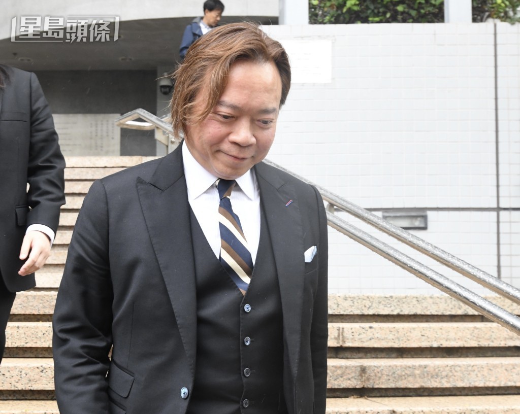 辩方代表大律师刘伟聪。何君健摄