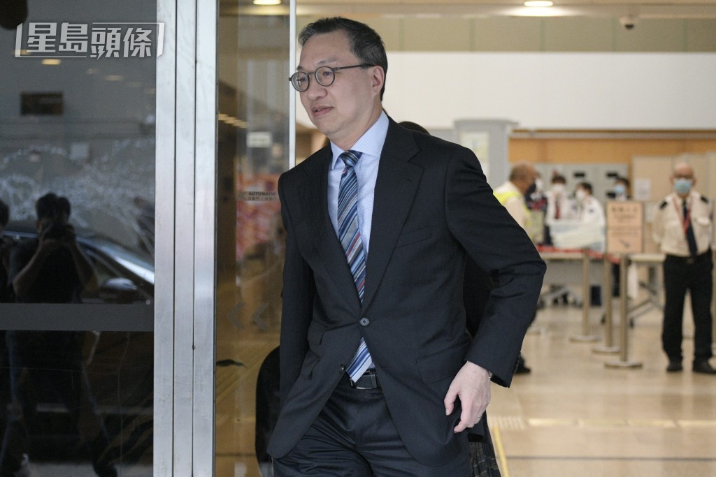 律政司司長林定國致辭時透露，袁官與丈夫馬道立原來各有支持的英超球隊。陳浩元攝