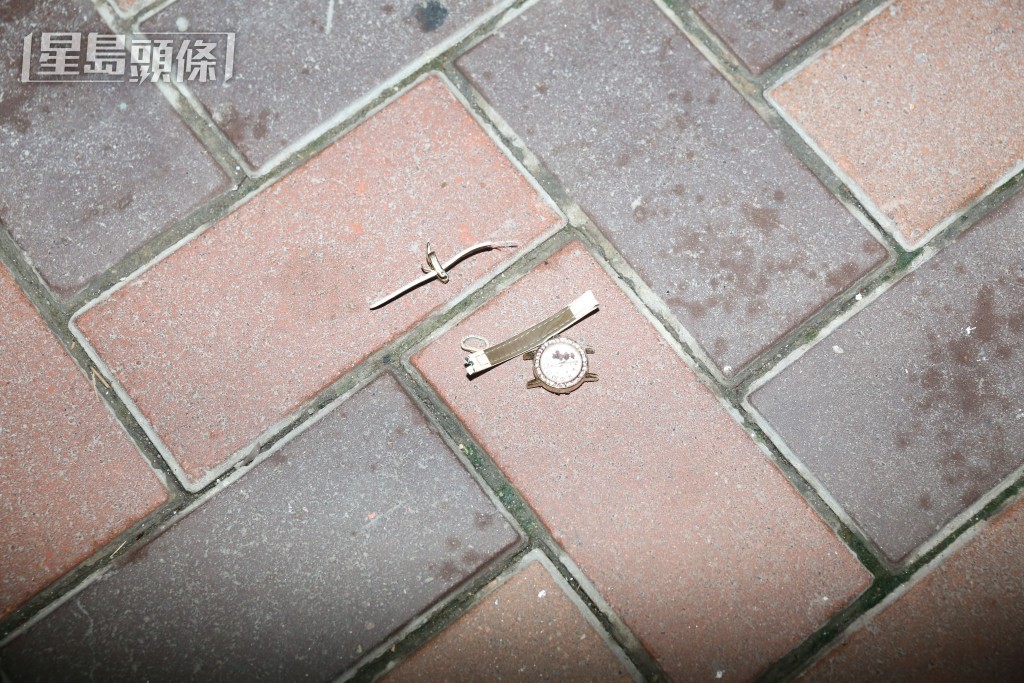 事發現場遺下女死者的手錶。