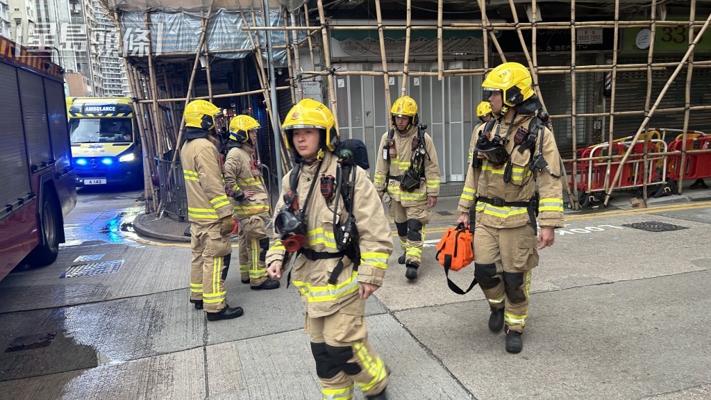 消防員到場處理。蔡楚輝攝