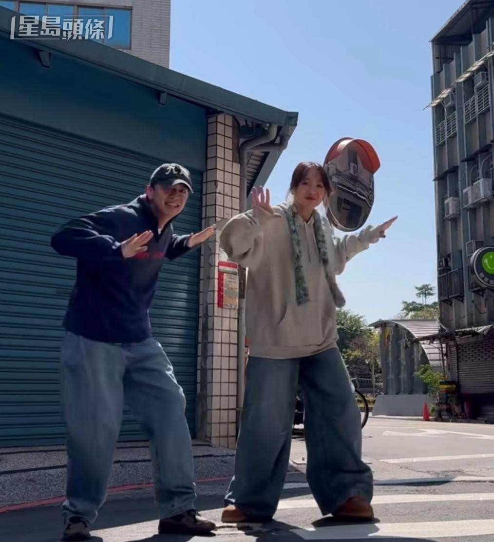 邱彥筒(Marf)不時在社交媒體分享與男友林家熙(Locker)一齊跳舞的片段。 邱彥筒(Marf)不時在社交媒體分享與男友林家熙(Locker)一齊跳舞的片段。