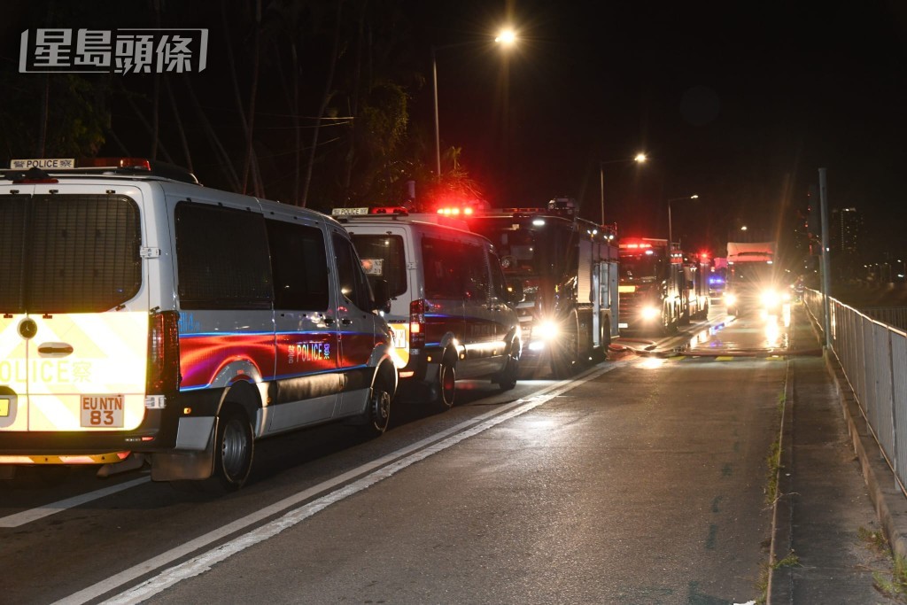 消防到場灌救。黎志偉攝