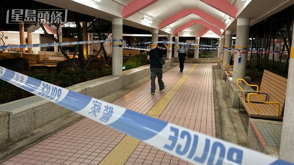 警員封鎖大廈一帶進行調查。蔡楚輝攝 警員封鎖大廈一帶進行調查。蔡楚輝攝