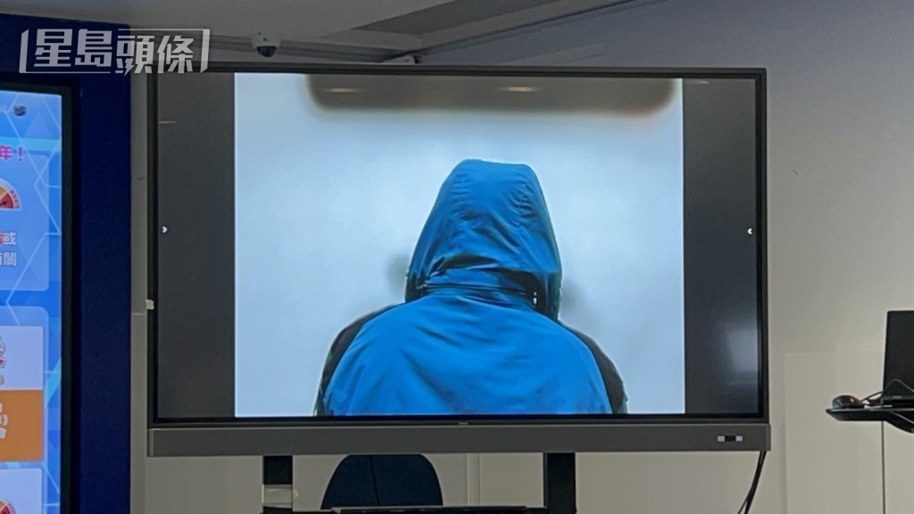 受害人林先生講述被騙徒在網上即時通訊工具,哄騙投資加密幣。(楊偉亨攝) 受害人林先生講述被騙徒在網上即時通訊工具,哄騙投資加密幣。(楊偉亨攝)