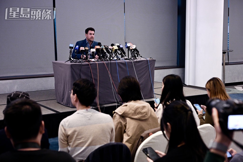 主辦方召開記者會表示撤回M品牌申請。資料圖片