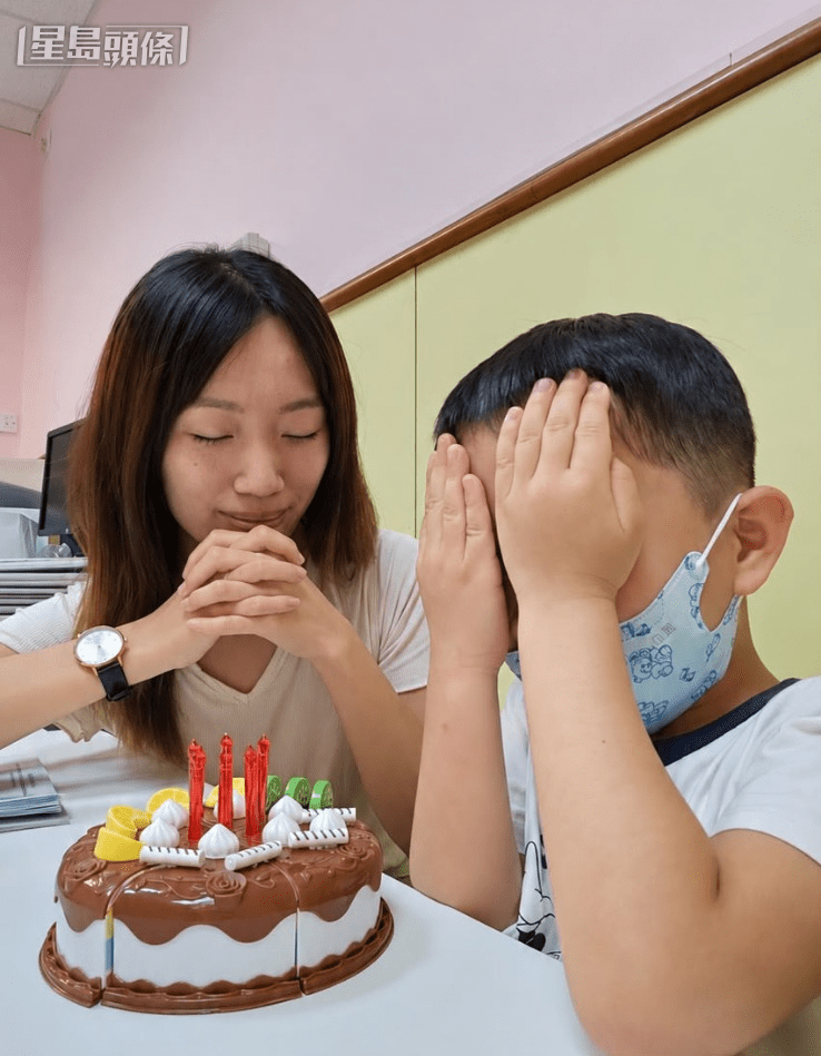 作為言語治療師,她更能同理患者與家屬的心理。(受訪者提供) 作為言語治療師,她更能同理患者與家屬的心理。(受訪者提供)