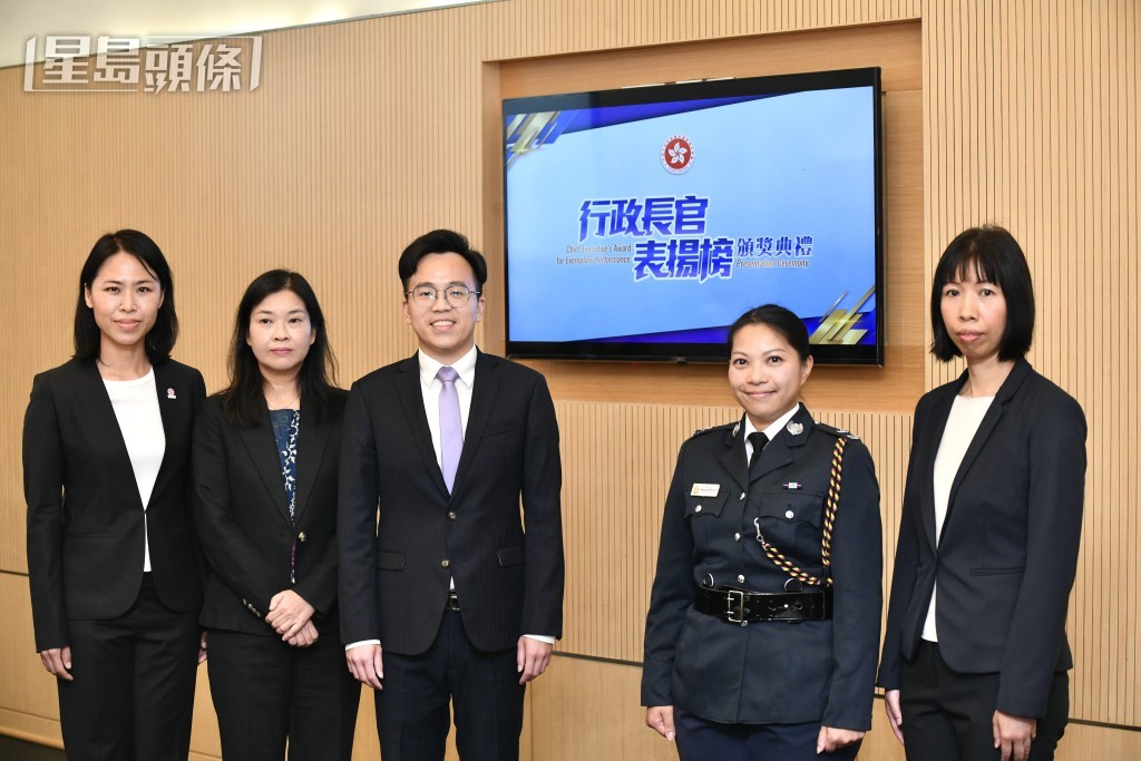 啟德體育園開幕跨部門籌備專組代表。 啟德體育園開幕跨部門籌備專組代表。