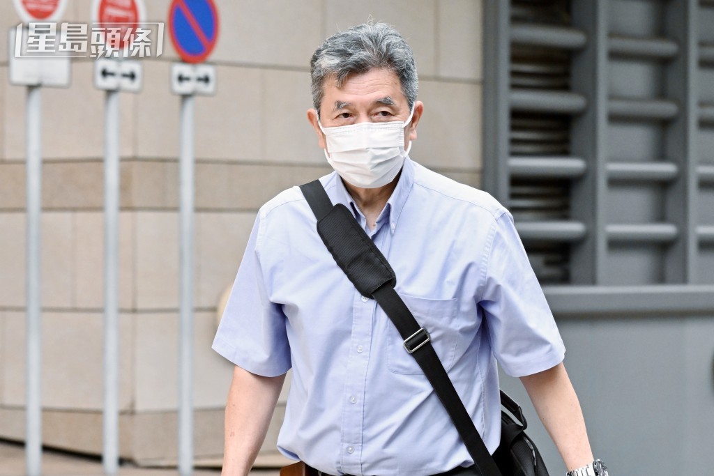 總驗船督察吳鐵謀吳鐵謀稱,除非有門開關,否則兩艙之間出現可供1人過通道口屬不尋常,須匯報上級。劉駿軒攝 總驗船督察吳鐵謀吳鐵謀稱,除非有門開關,否則兩艙之間出現可供1人過通道口屬不尋常,須匯報上級。劉駿軒攝