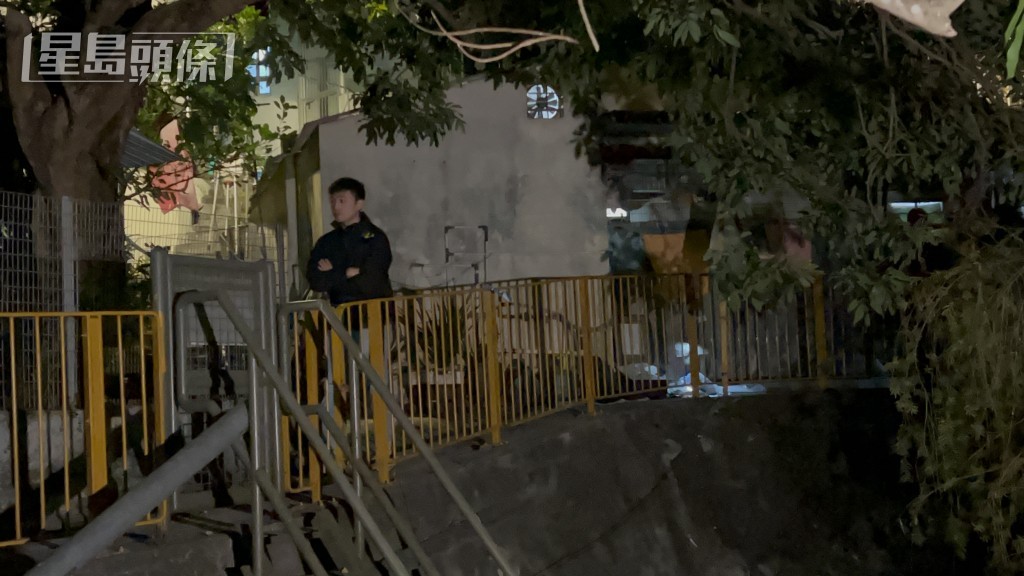 警方封鎖現場進行調查。