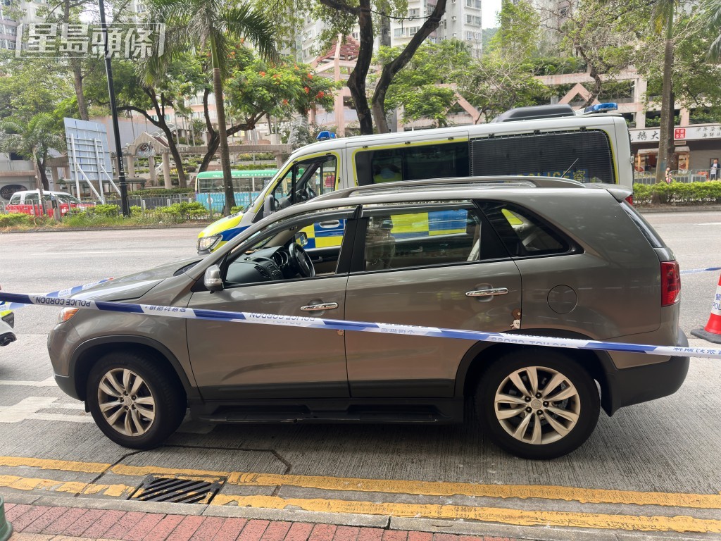 警方在深井截获毒品快餐车，拘捕司机。梁国峰摄