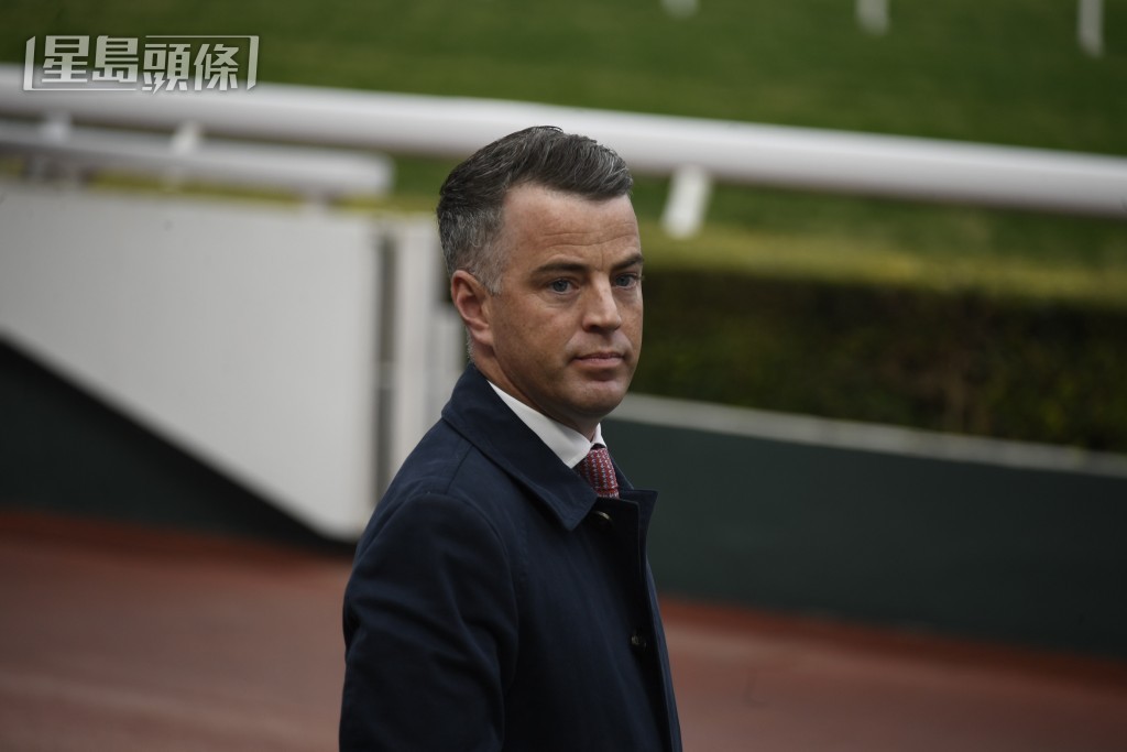 黎昭昇今季雖然馬房表現有所回落，也有部分馬蟬過別枝，暫時只取得6W，但仍然獲得不少馬主支持。