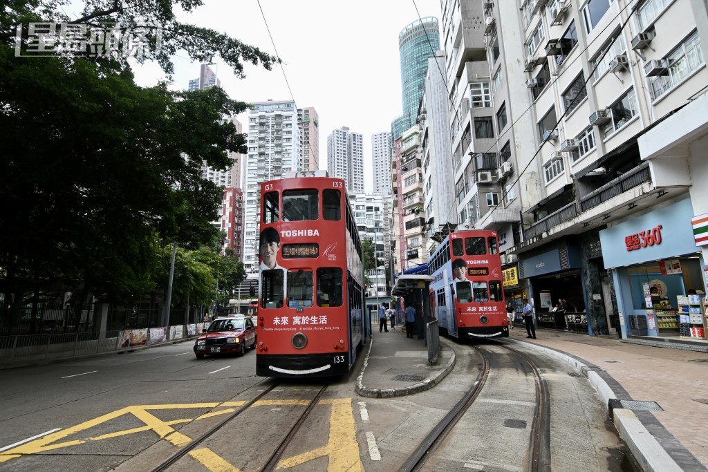 網民：放咁小⋯⋯我見過放到擠迫，上車有啲困難。網上截圖