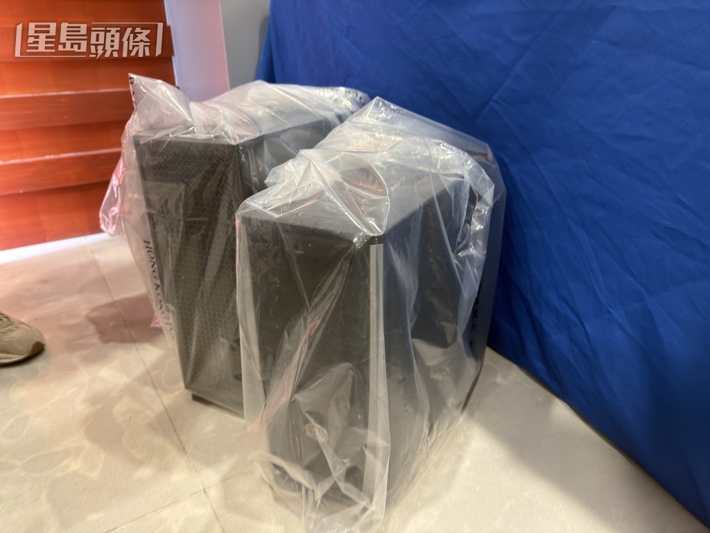 涉案证物。梁国峰摄