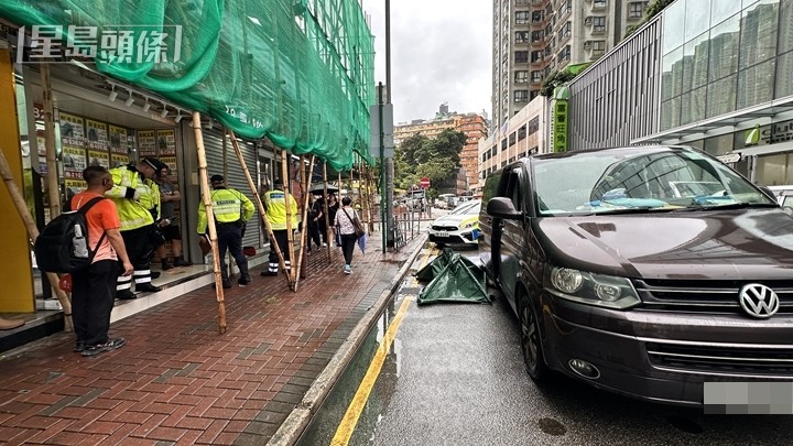 現場是大角咀晏架街與棕樹街交界。 現場是大角咀晏架街與棕樹街交界。