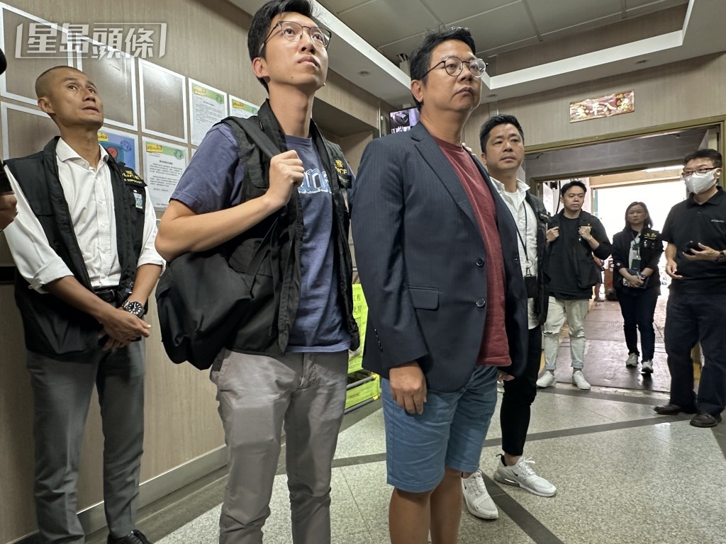 其後再到大角咀福強工業大廈搜證。梁國峰攝 其後再到大角咀福強工業大廈搜證。梁國峰攝
