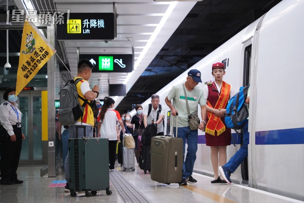 首班香港至北京西站的高鐵臥鋪列車6月15日晚上出發。資料圖片