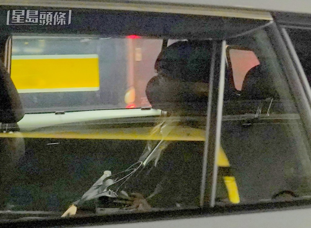 女警張嘉毅稱沒有印象曾向被告稱「是鬼旦搵個位擺住先」。葉偉豪攝 女警張嘉毅稱沒有印象曾向被告稱「是鬼旦搵個位擺住先」。葉偉豪攝