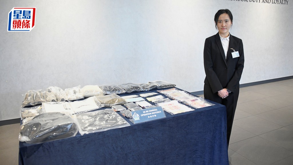 警破電話騙案集團拘5男女。楊偉亨攝