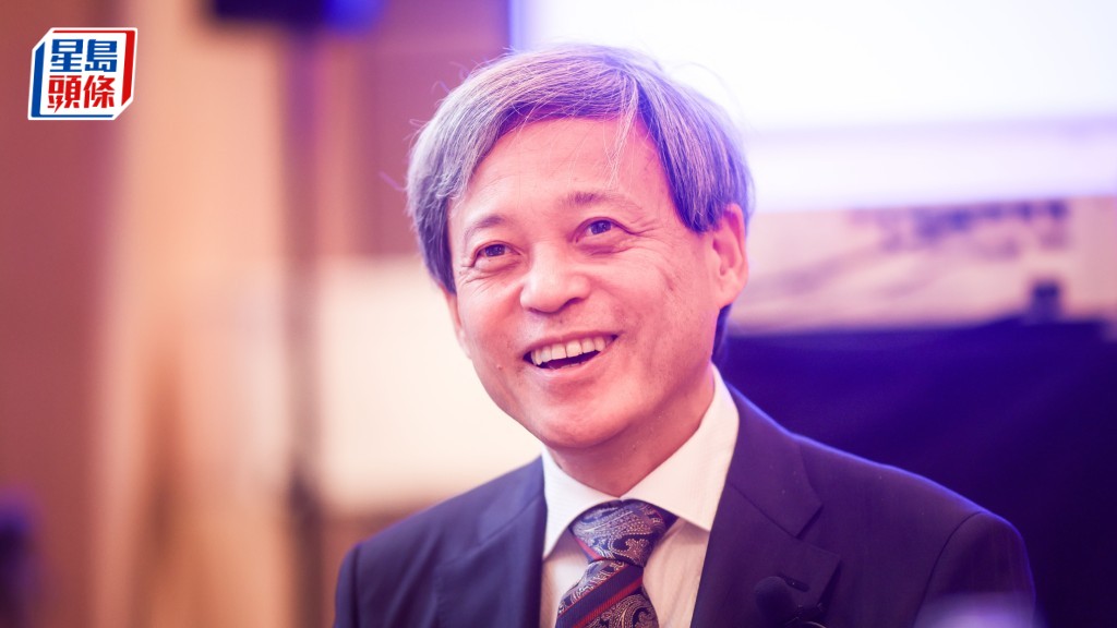 深谷賢治自認不善於人際溝通,認為適合獨立鑽研的數學科與他的性格十分契合。何家豪攝