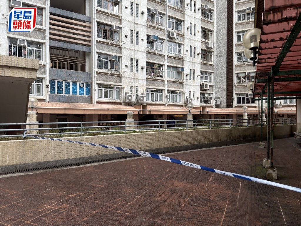 長康邨康順樓12歲男童墮樓死亡。梁國峰攝