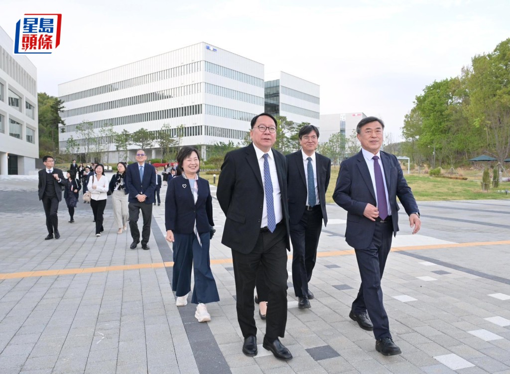 「大學城籌劃及建設組」代表團展開韓國訪問行程，參觀世宗共同校區。 政府新聞處提供