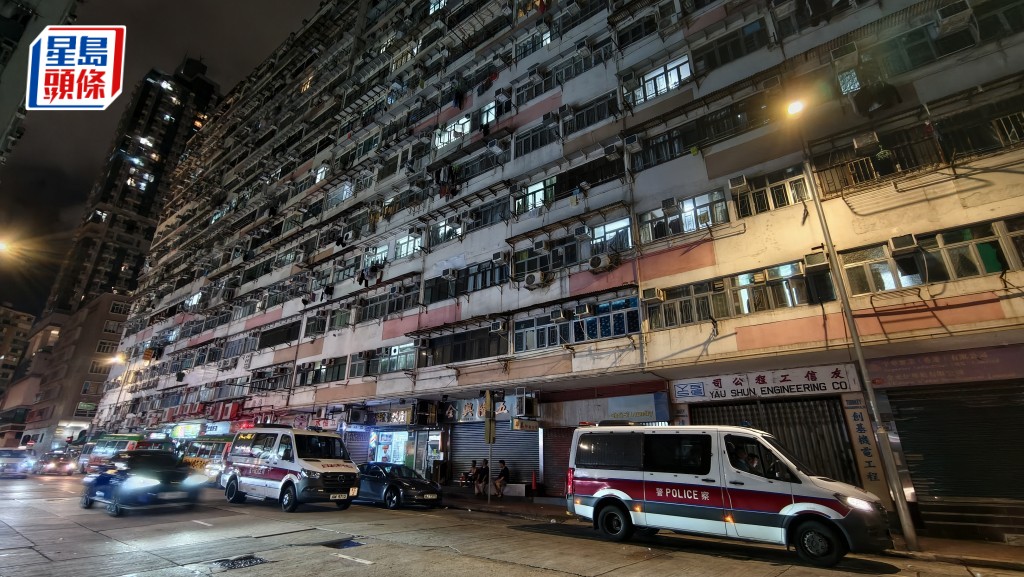 土瓜灣老婦家門前遇劫 遭箍頸失手袋金鏈 警查天眼拘中年匪