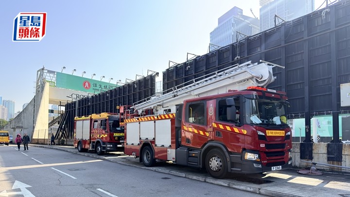 消防員到場。梁國峰攝