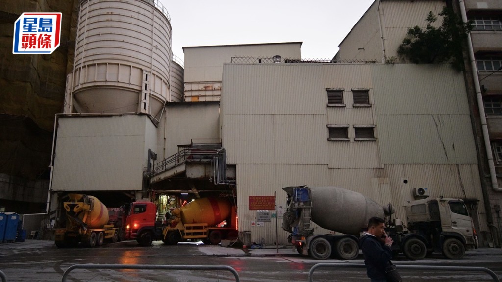油塘混凝土廠入稟高院告環保署，今遭法官剔除。資料圖片